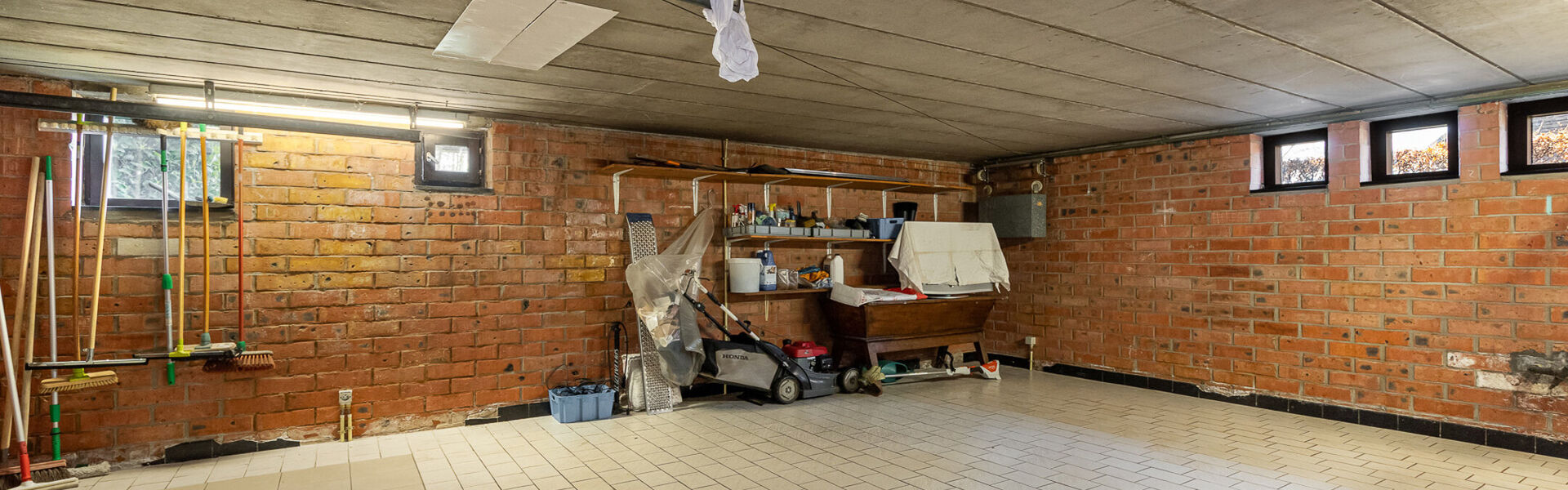Buitengewoon huis te koop in Waasmunster