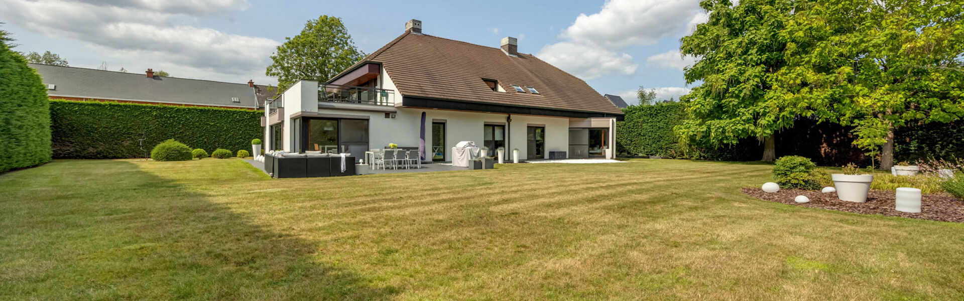 Gebouw voor gemengd gebruik te koop in Aalst Hofstade