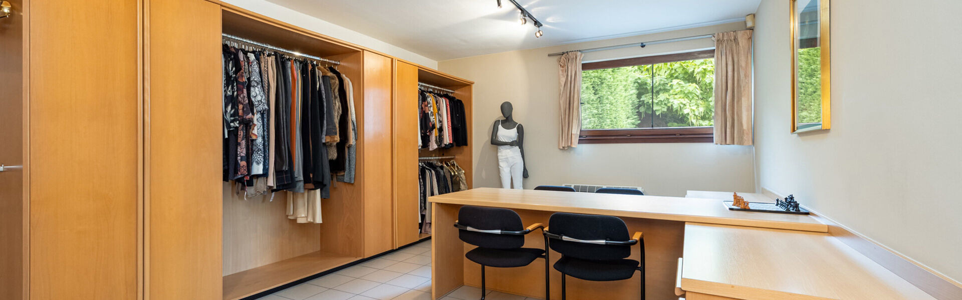 Gebouw voor gemengd gebruik te koop in Aalst Hofstade