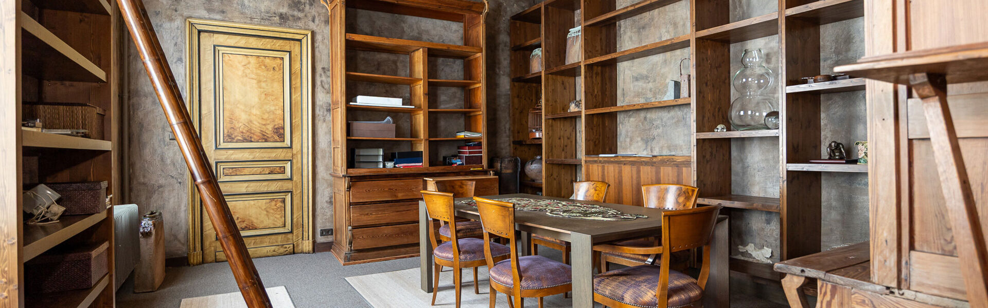 Gebouw voor gemengd gebruik te koop in Sint-Niklaas