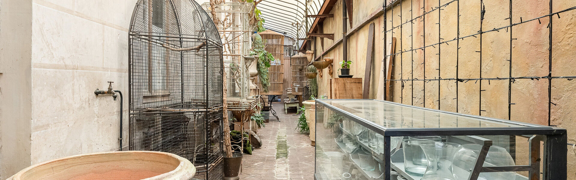 Gebouw voor gemengd gebruik te koop in Sint-Niklaas