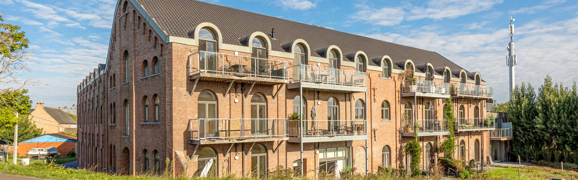 Uitzonderlijk appartement te koop in Hamme Moerzeke