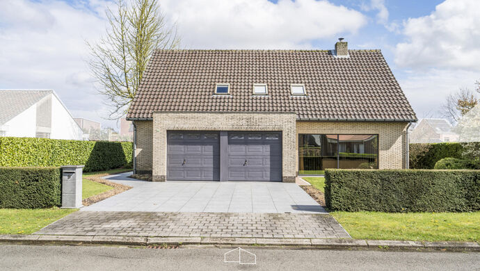 Charmant huis te koop in Hamme