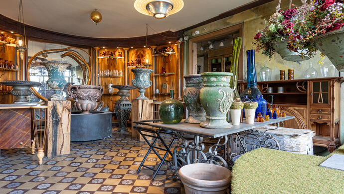 Gebouw voor gemengd gebruik te koop in Sint-Niklaas