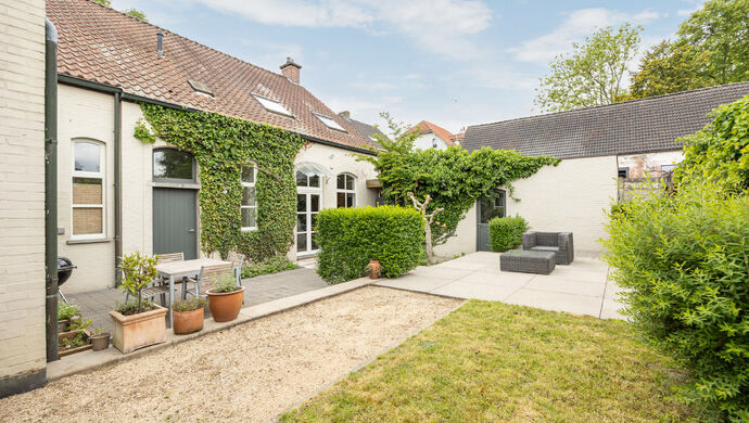 Gebouw voor gemengd gebruik te koop in Temse