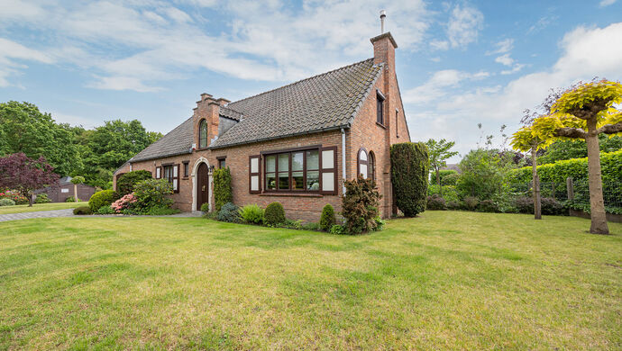 Huis te koop in Waasmunster