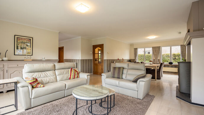 Villa te koop in Waasmunster