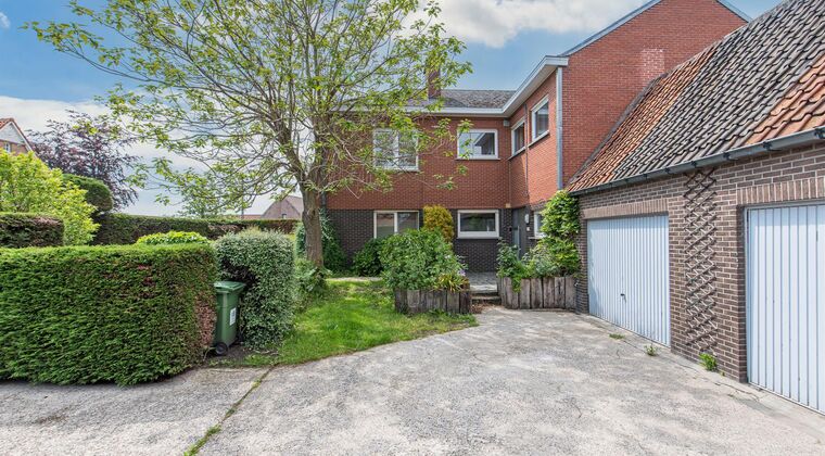 Appartementsgebouw te koop in Lokeren