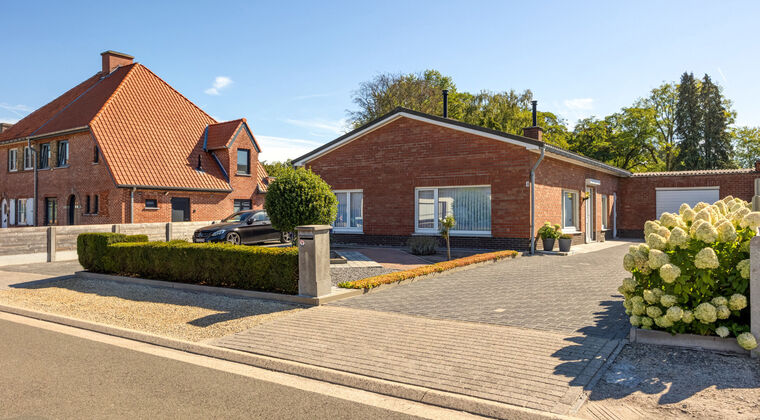 Gebouw voor gemengd gebruik te koop in Hamme