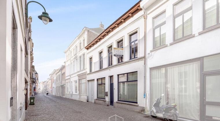 Herenhuis te koop in Lokeren