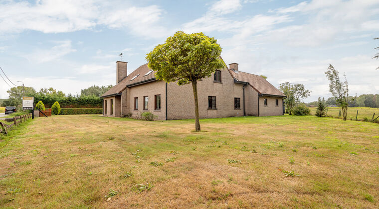 Huis te koop in Waasmunster