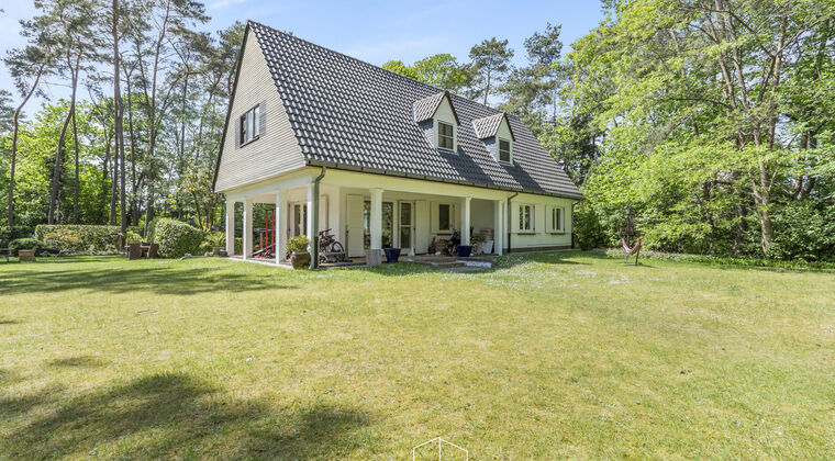 Villa te koop in Waasmunster