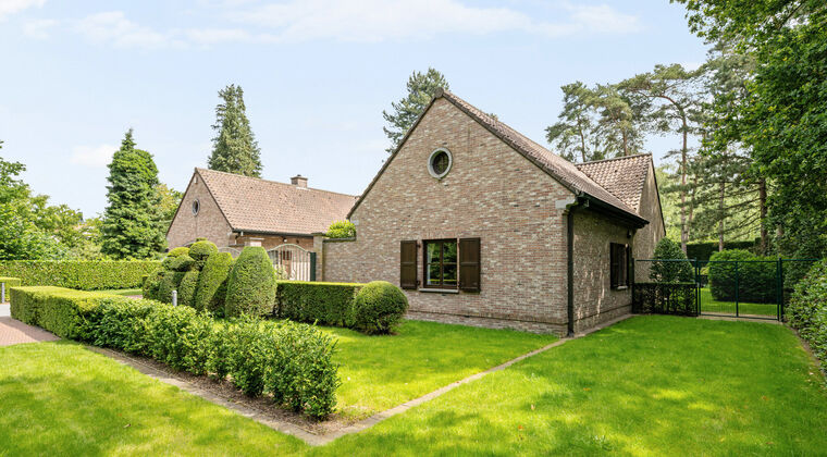Villa te koop in Waasmunster