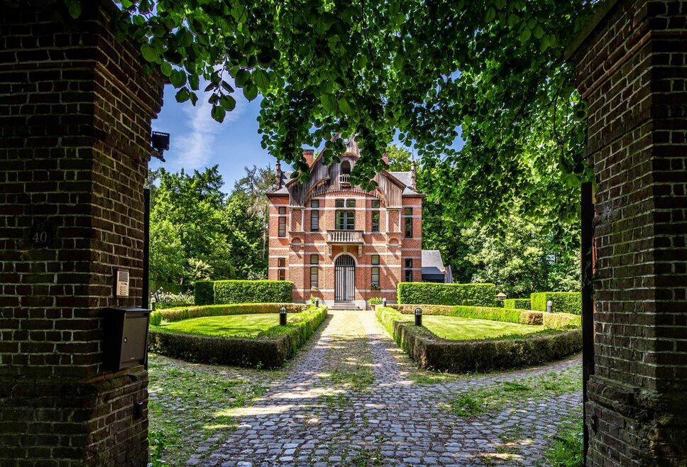 Buitengewoon huis te koop in Torhout